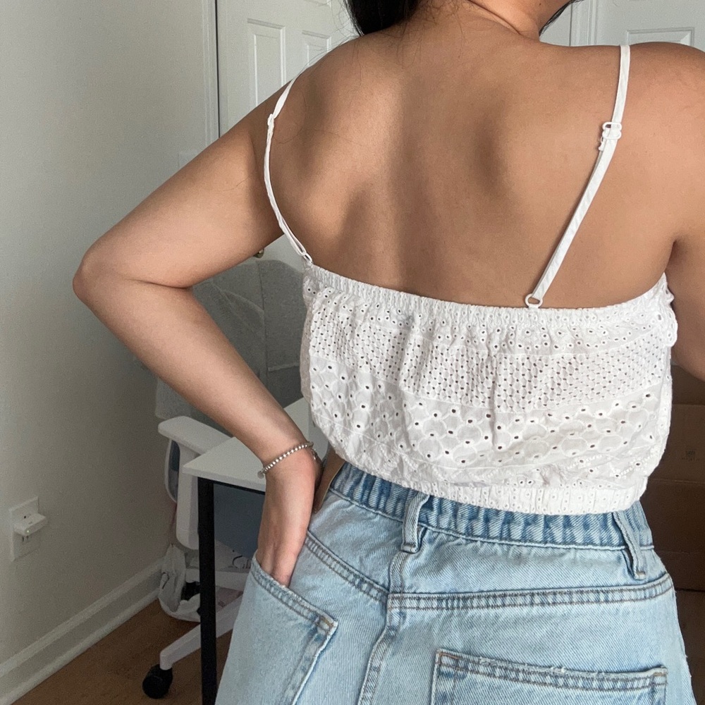 White Crop Ruffle Top - Picture 4 of 5
